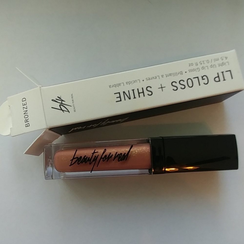 NWT, Nude LIP GLOSS + SHINE WITH LIGHT & MIRROR